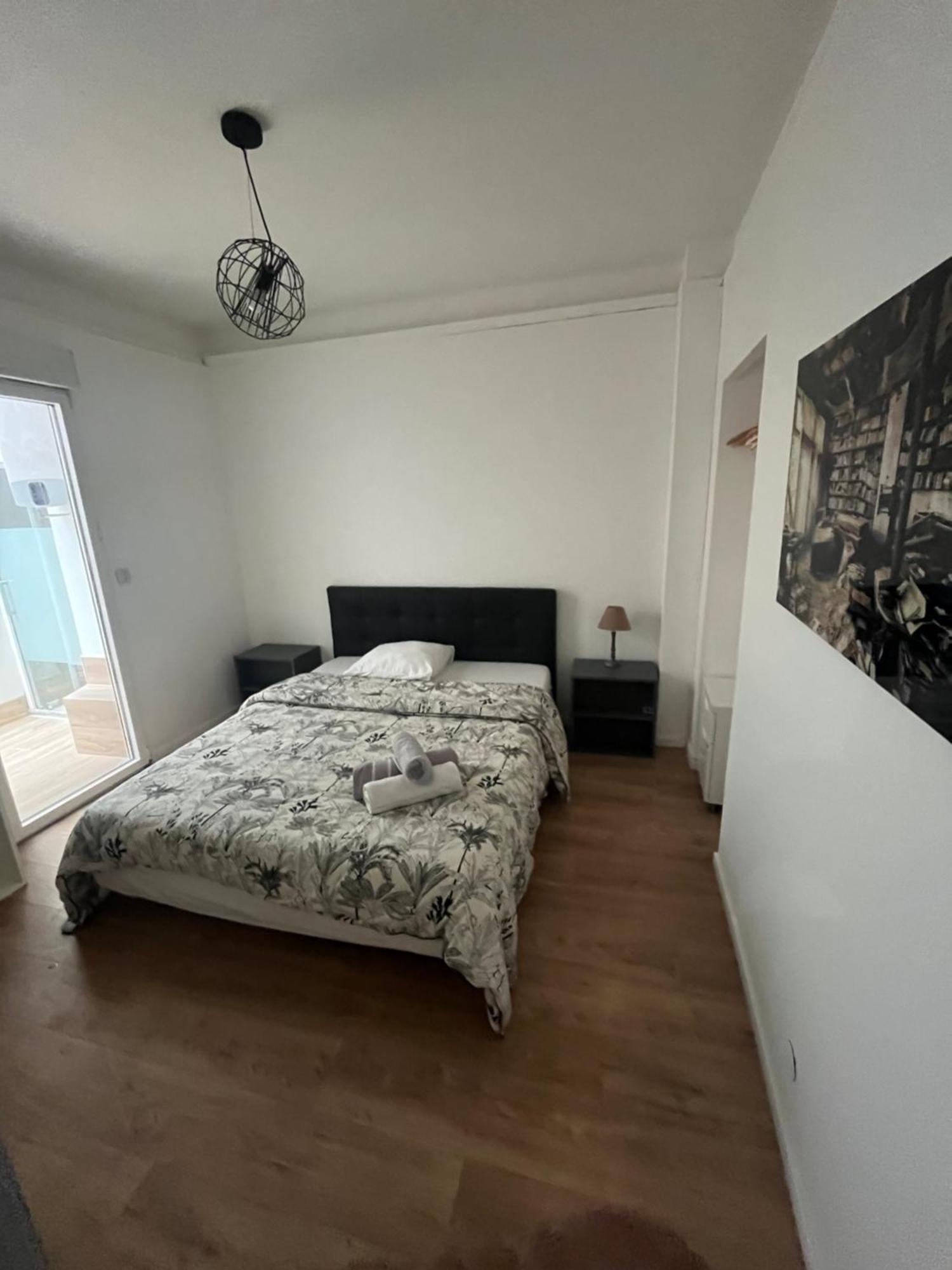 Sea View Nice Port Appartment Exterior photo